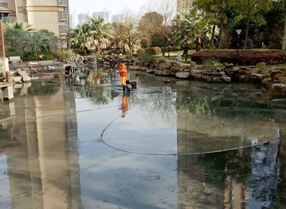 宣威景观池淤泥清理